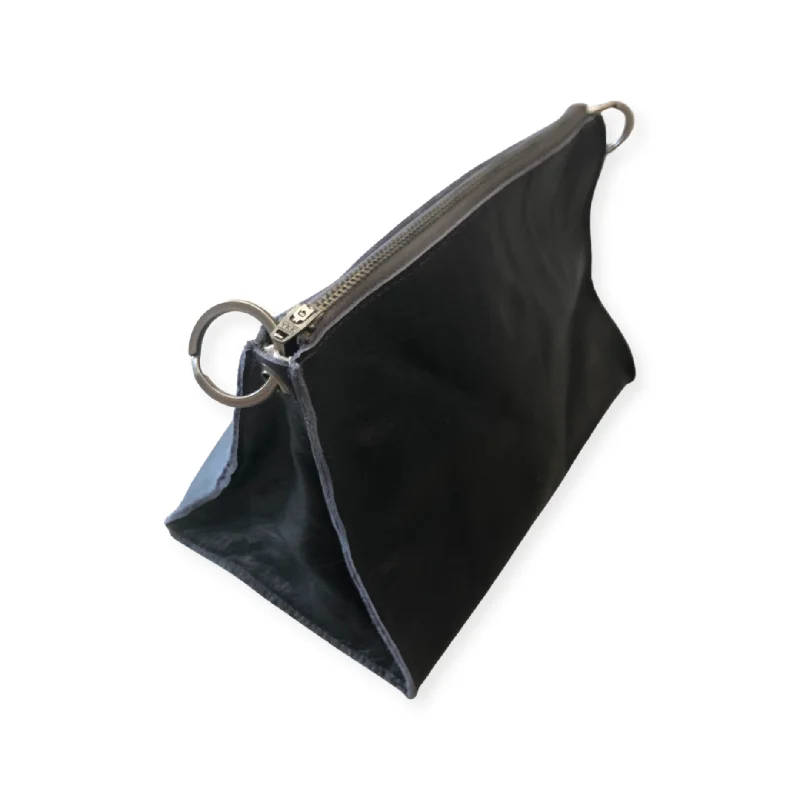 navy/black strap